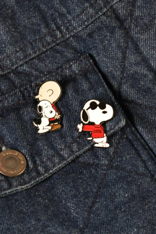 Pin Snoopy gafas - Image 2