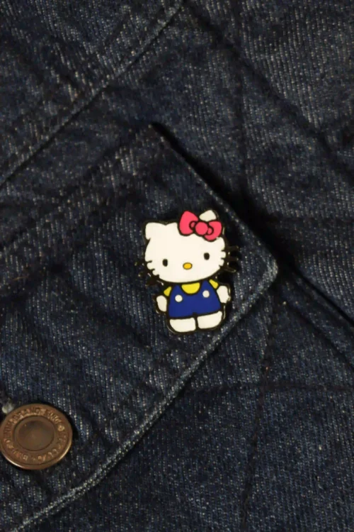 Pin Hello Kitty